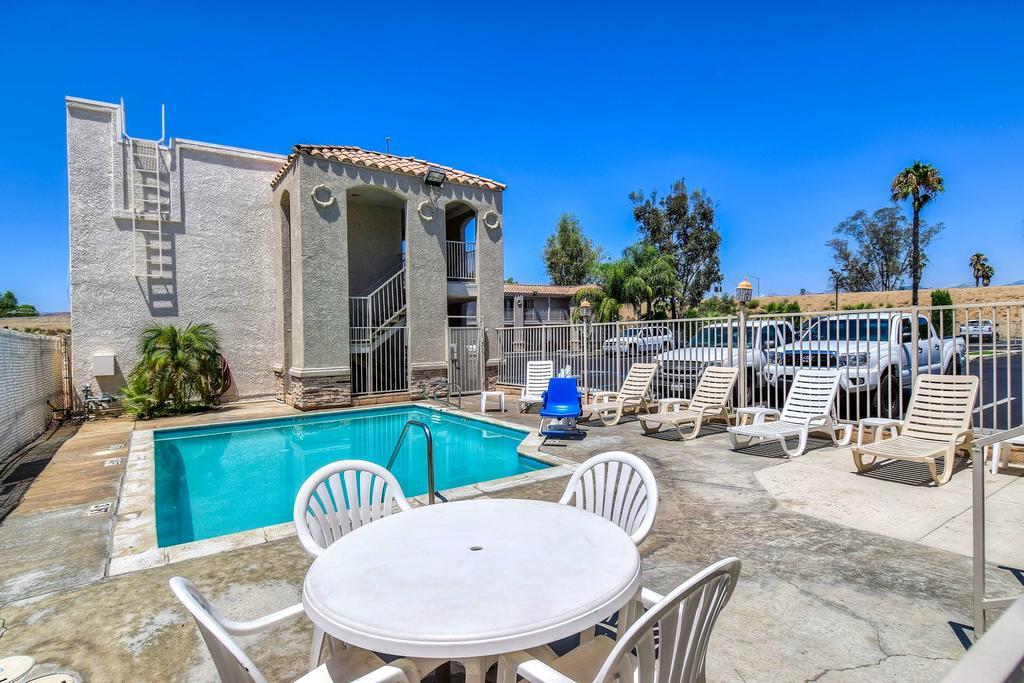 Motel 6-Menifee, Ca Εξωτερικό φωτογραφία