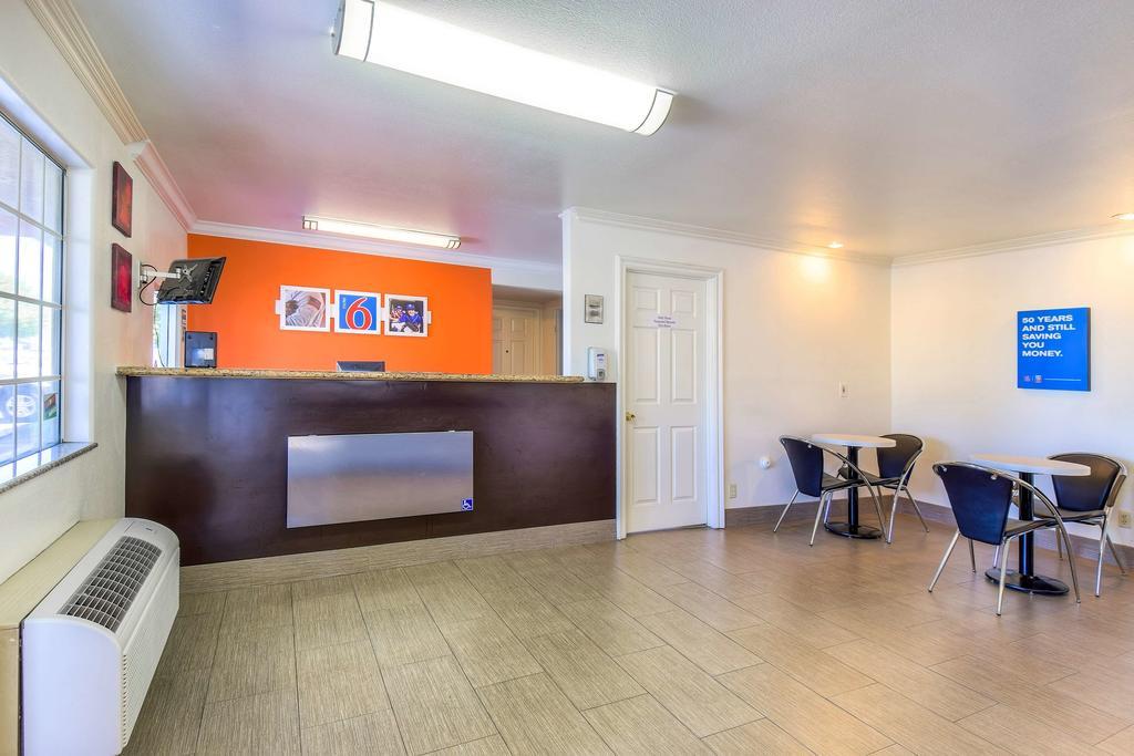 Motel 6-Menifee, Ca Εξωτερικό φωτογραφία